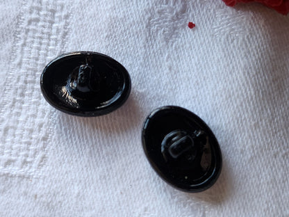 Duo boutons anciens en verre gris 1,3 cm sur 1,8 cm D12D
