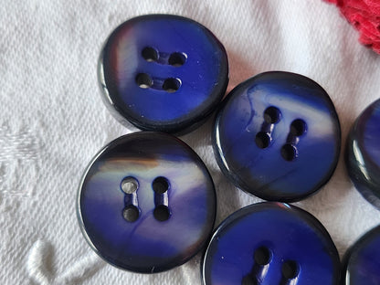 Lot  6 boutons anciens en nacre bleu épais bord 2,2 cm lourd ref  5827