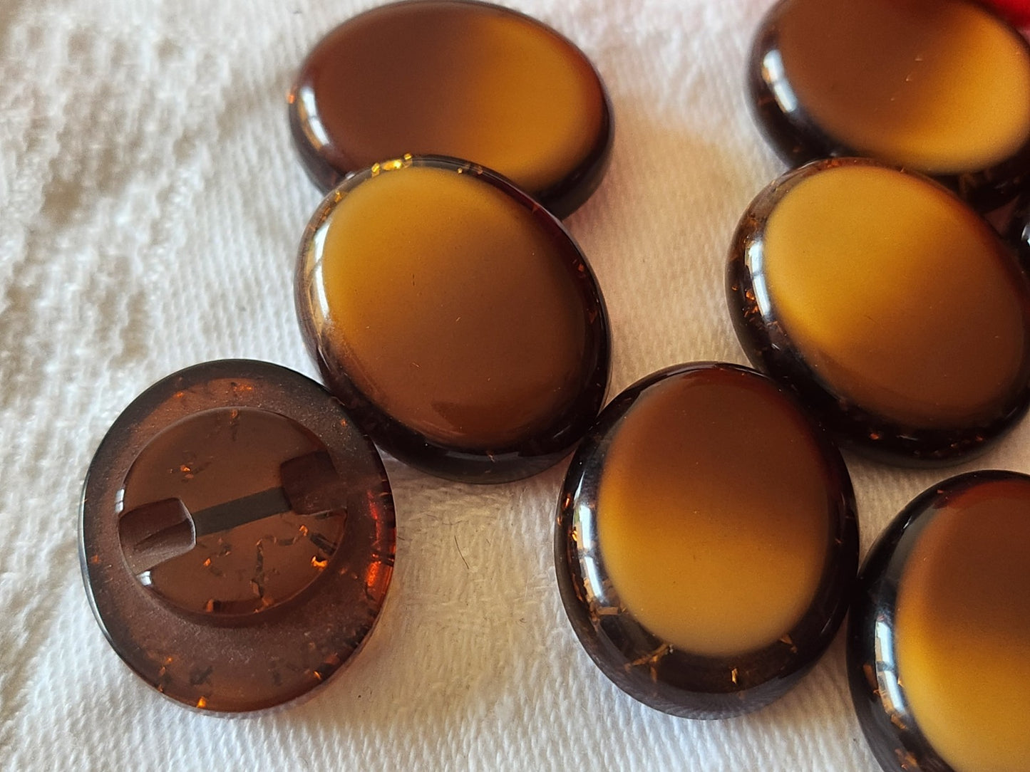 Lot 9 boutons vintage à pied  ovale marron paillette 1,8 sur 2,2 cm ref 6023