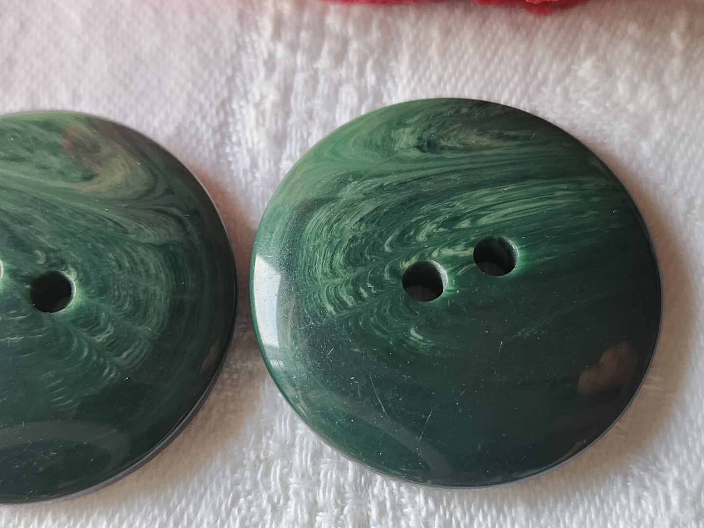 Duo gros boutons vintage vert 3,4 cm trous veste manteau ref 797