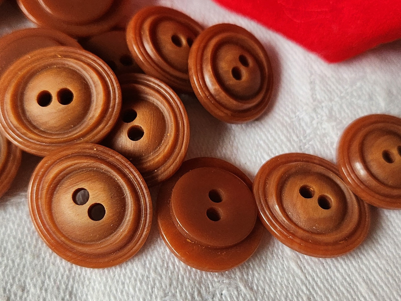 Lot 15 boutons vintage marron camaieu mat ovale  1,5 sur 1,7 cm ref 2210