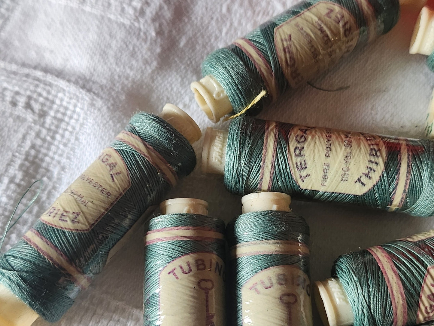 Lot 10 bobines de fil Tergal Thiriez teinte 4762