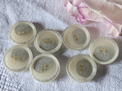 Lot 7 boutons vintage créme paillette argenté 2,2 cm ref 782