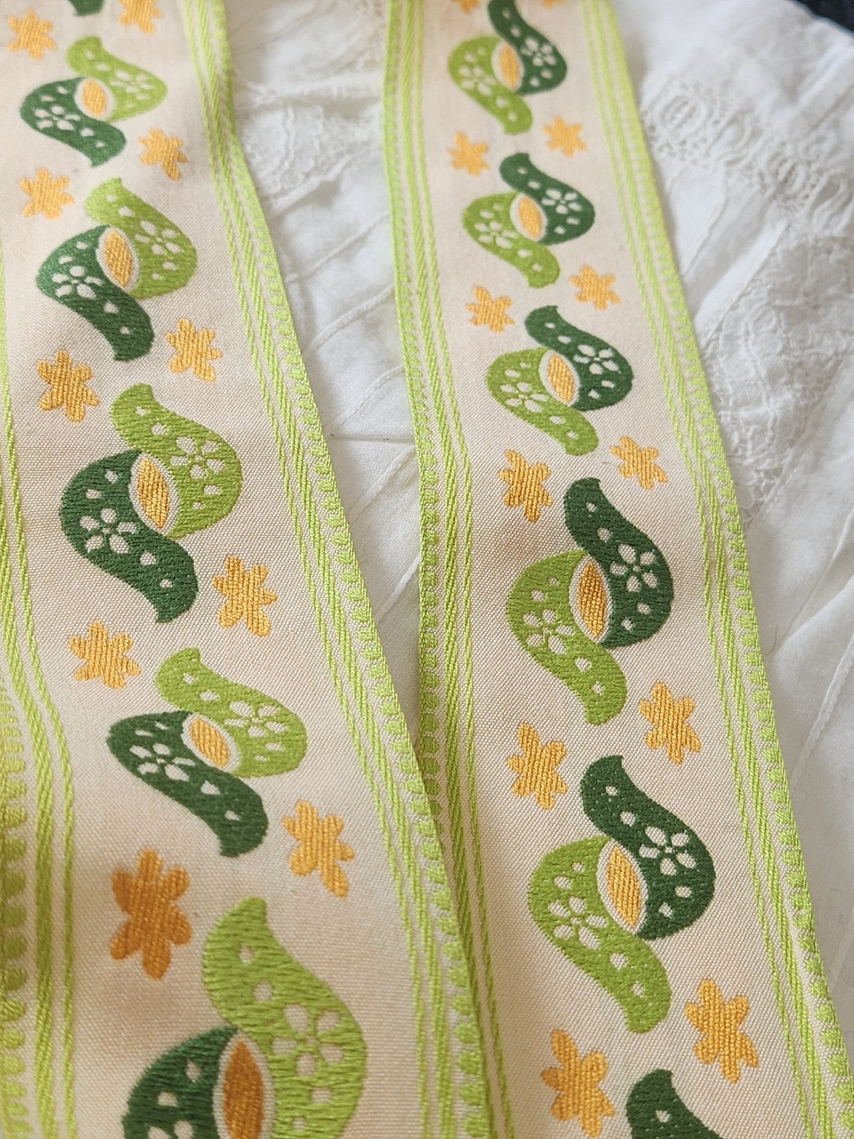 Large galon ancien vintage ideal torchon drap vert 4 m30 sur 5,4 cm A3