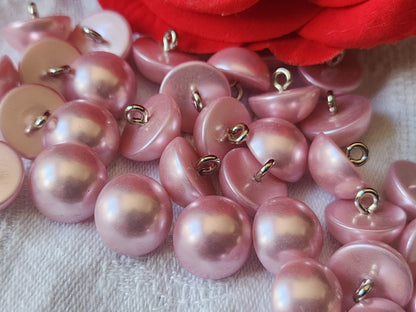 Lot 16  boutons rose satiné  fond d 'atelier 1,3 cm pied métal  ref 2348