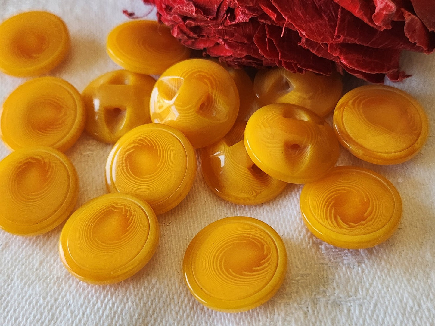 Lot 14 boutons vintage à pied orange veiné 1,5 cm ref 4897