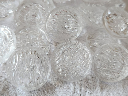 Lot 6 boutons anciens en verre transparent pied relief 1,7 cm ref 3010