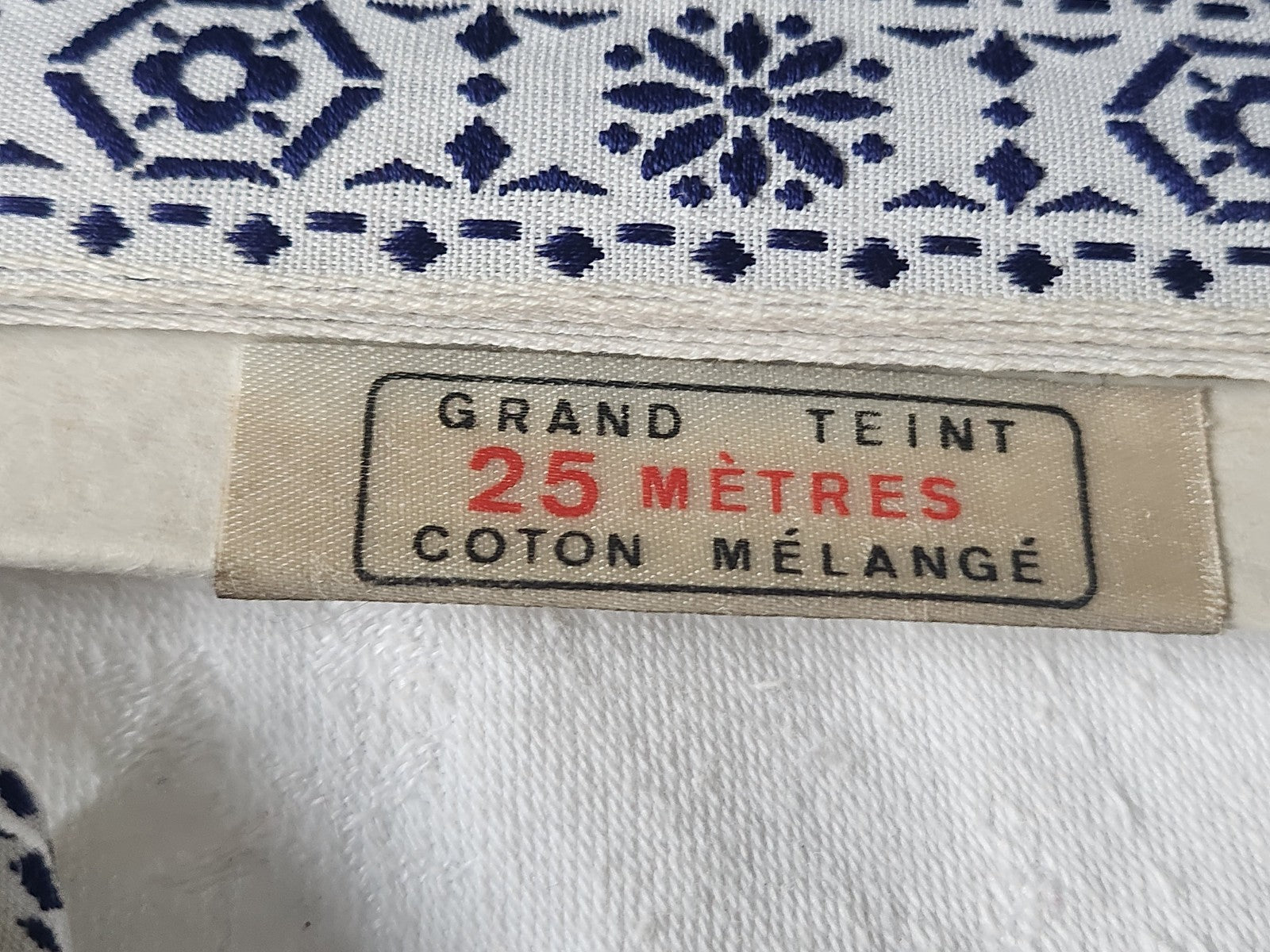 Galon vintage tissé fleur bleu  blanc  3 métres sur 2,2 cm A2