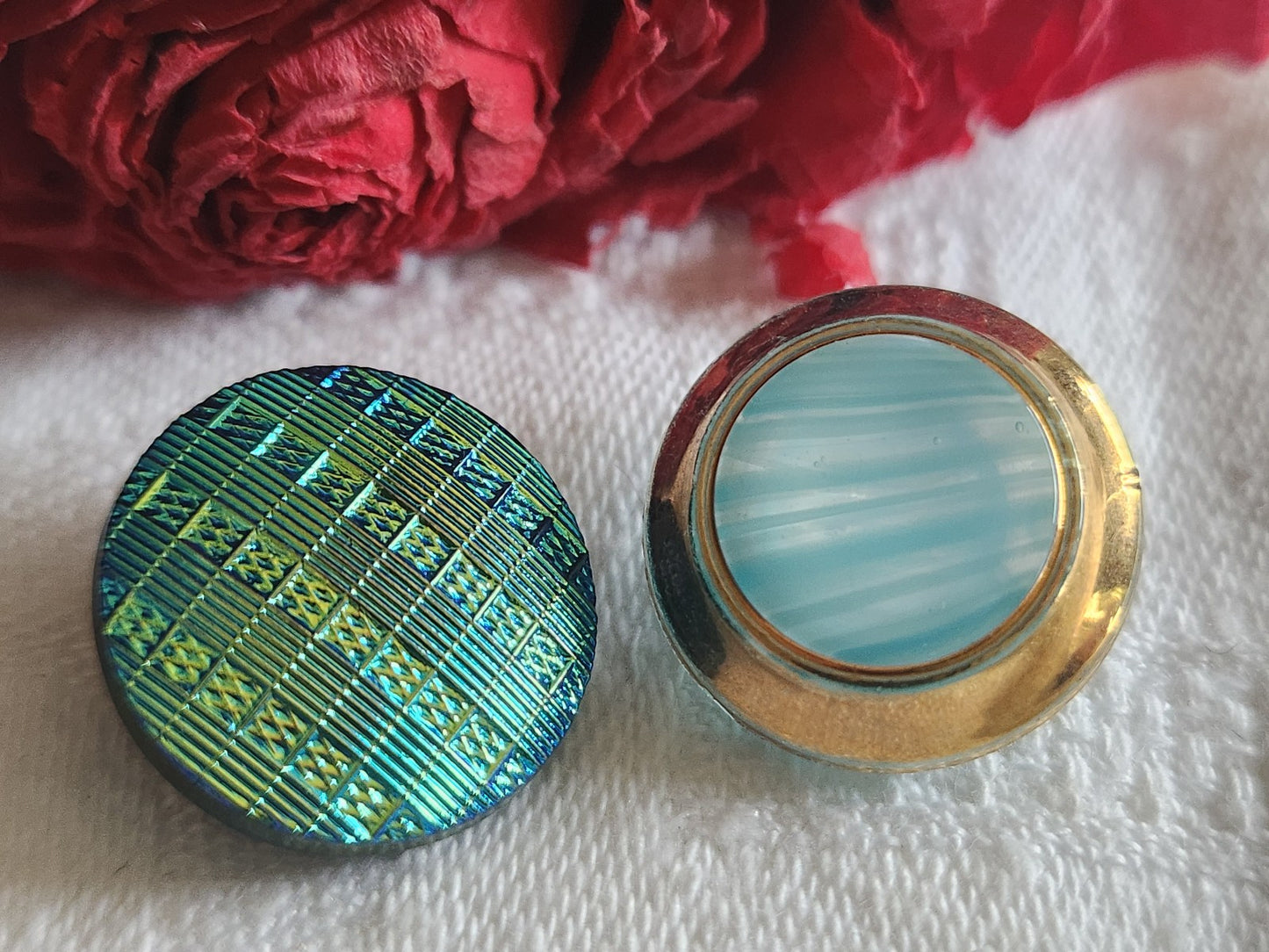 Duo boutons vintage en verre  bleu  1,8 cm G7P
