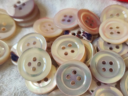Lot 12 boutons vintage en nacre violet/blanc 1,6 cm ref 5006