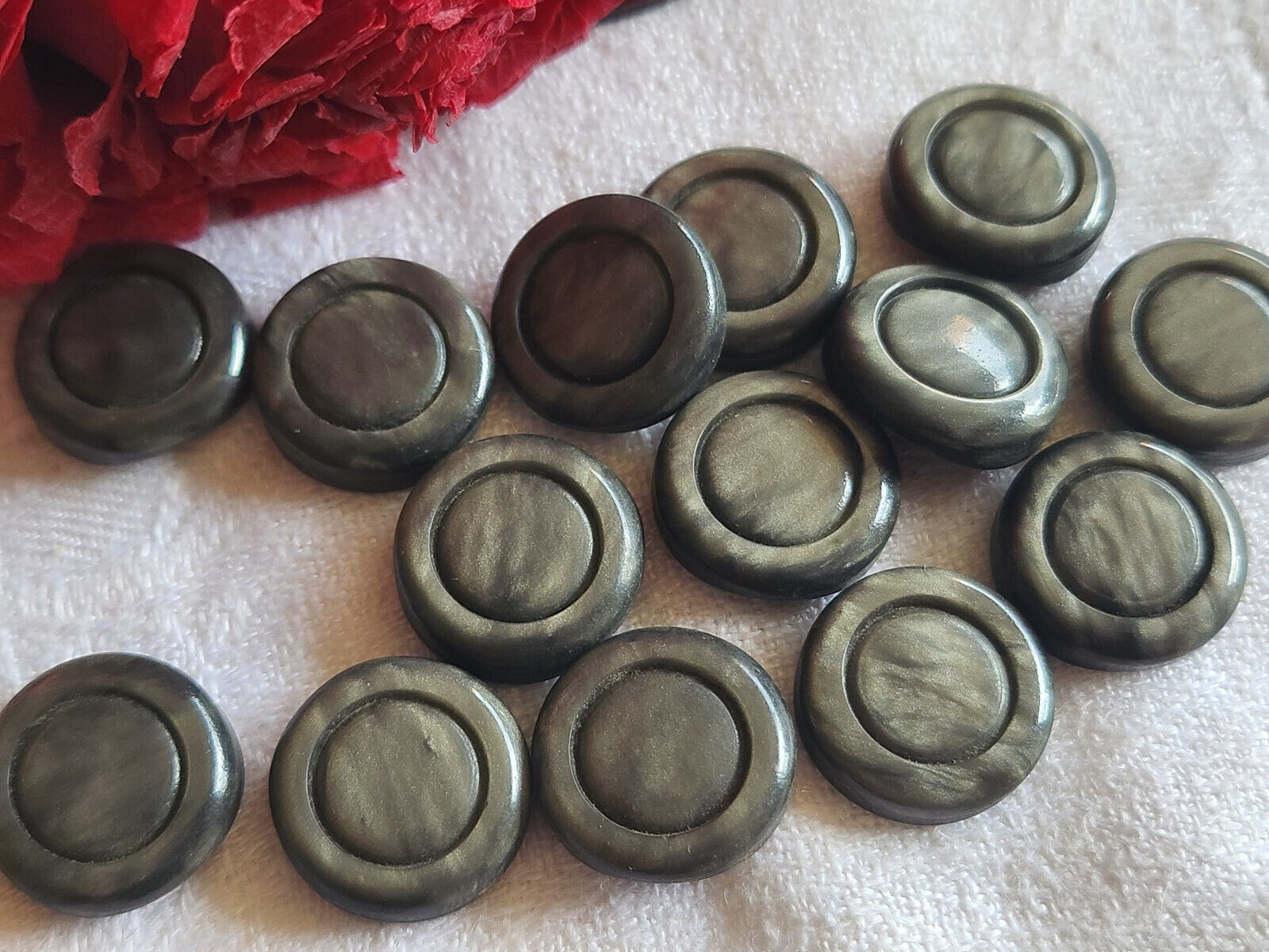 Lot 14 boutons vintage gris chiné à pied épais   1,7 cm ref 4732