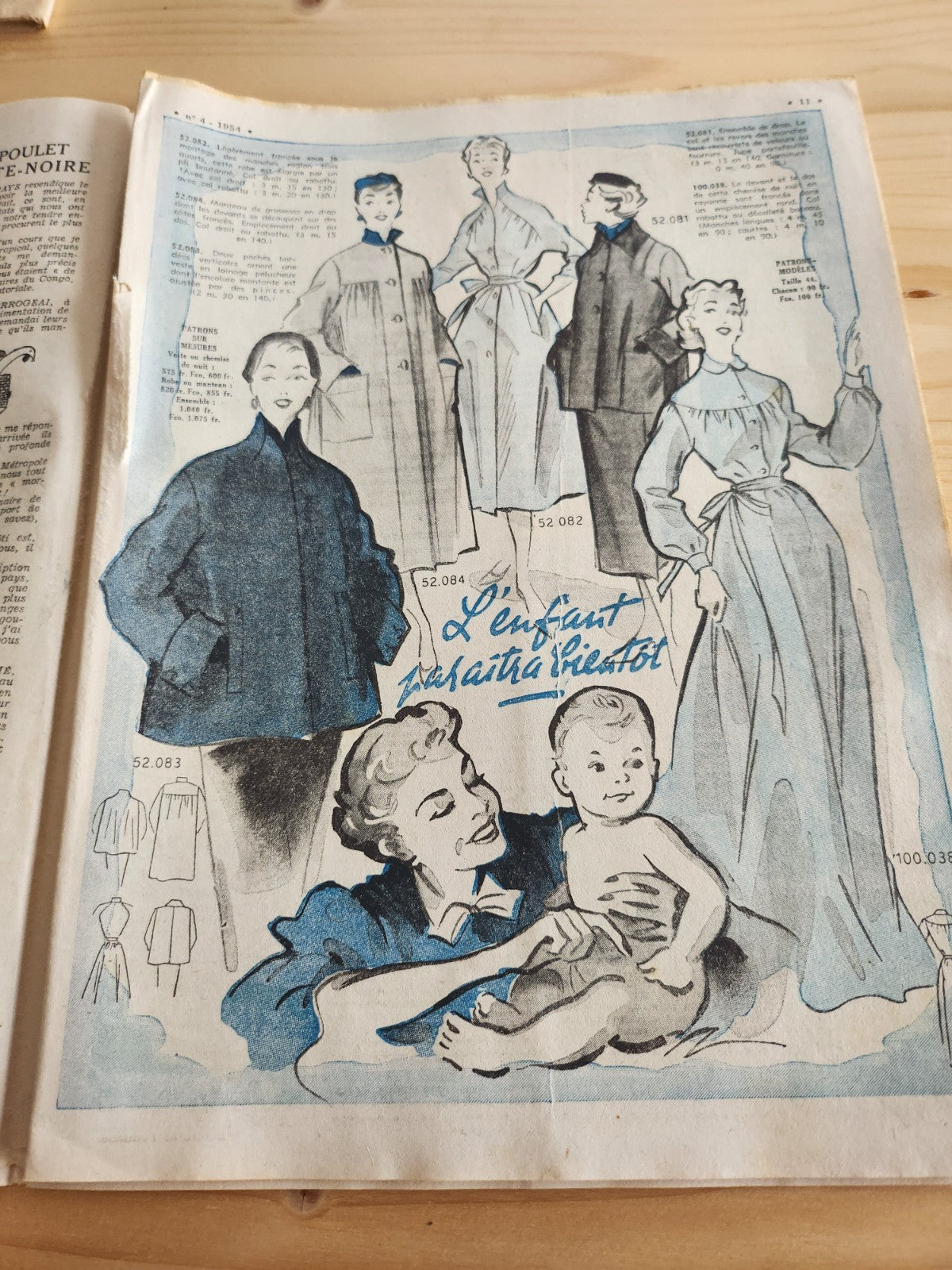 Le petit echo de la mode 1954 n°4  bonnet meunier robes enfants