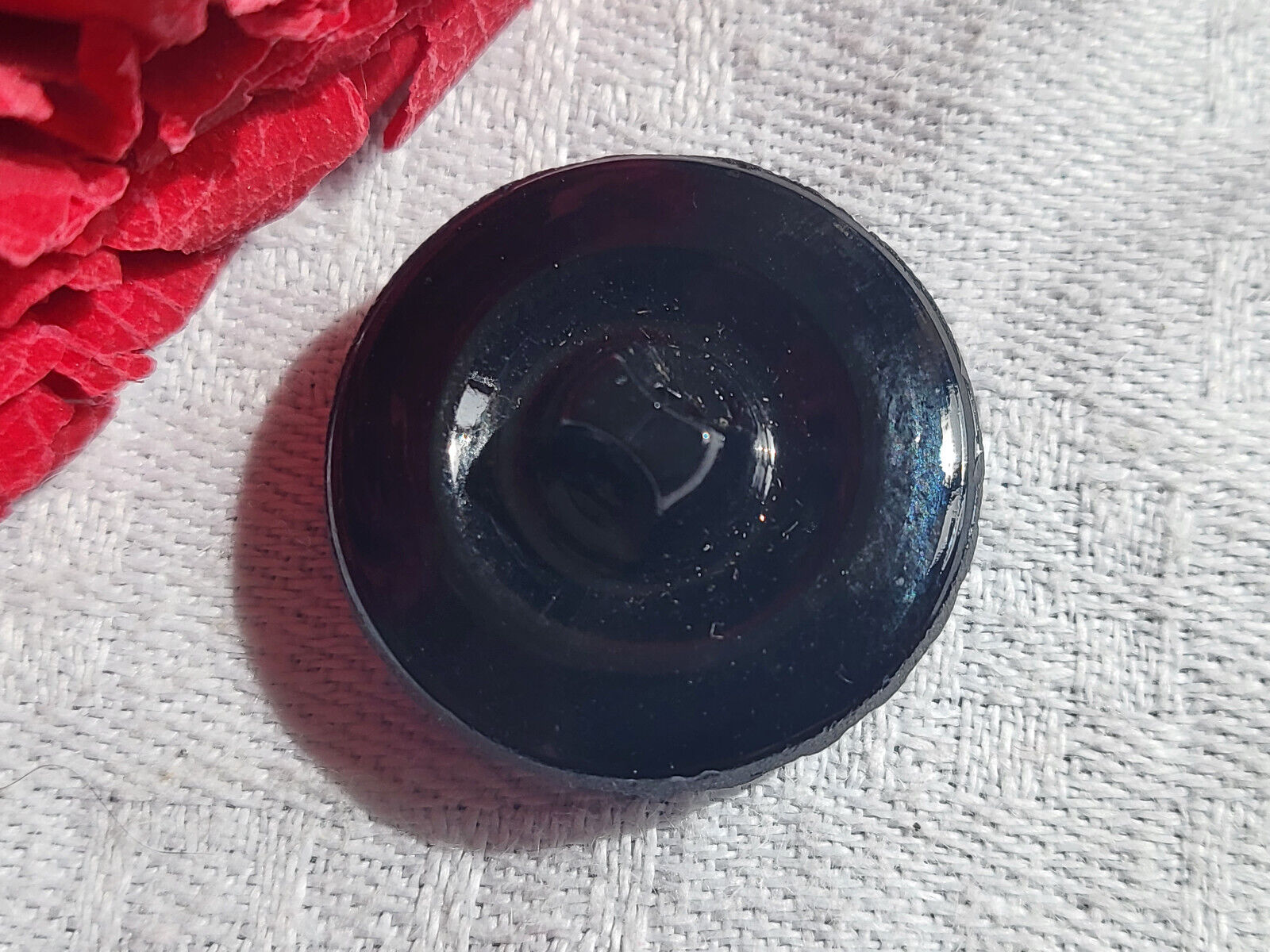 Bouton ancien en verre gris anthracite foncé vintage tissé  2,2 cm G6P