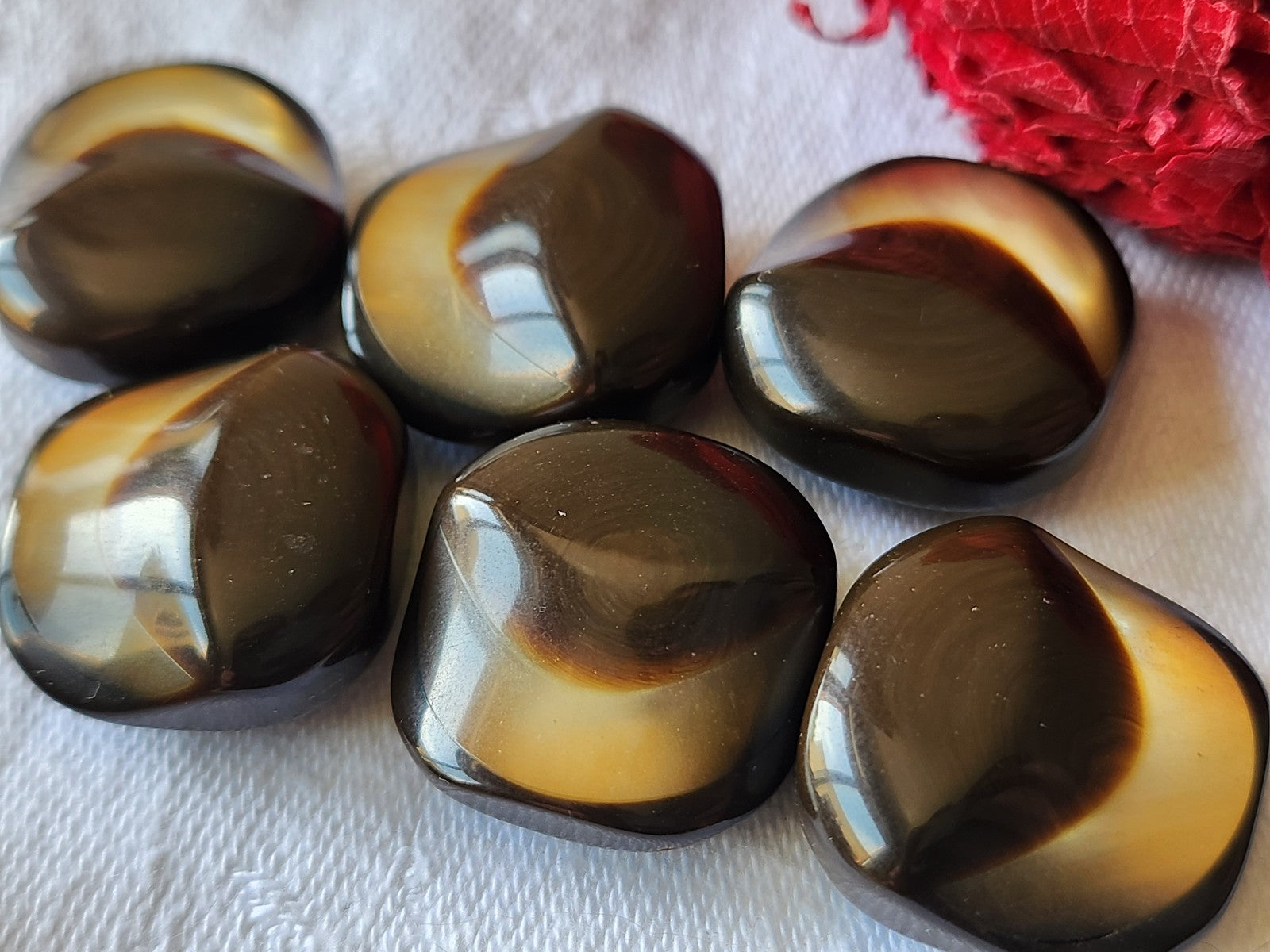 Lot 6 boutons vintage volume marron reflet nacré pied 2 cm ref 3352