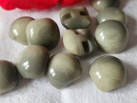 Lot 12 boutons vintage gris chiné bombé pied plat 1,6 cm ref 1676